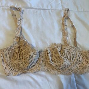 Lace Underwire Bra in Cream